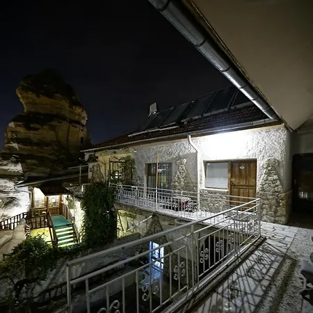 Gerdis Evi Szálloda