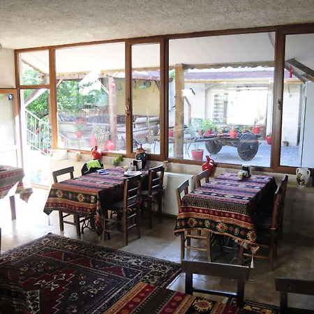 Gerdis Evi Szálloda